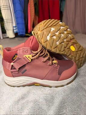 Teva women’s  Pink Hiking Boots with Tan Outsole and Yellow Accents